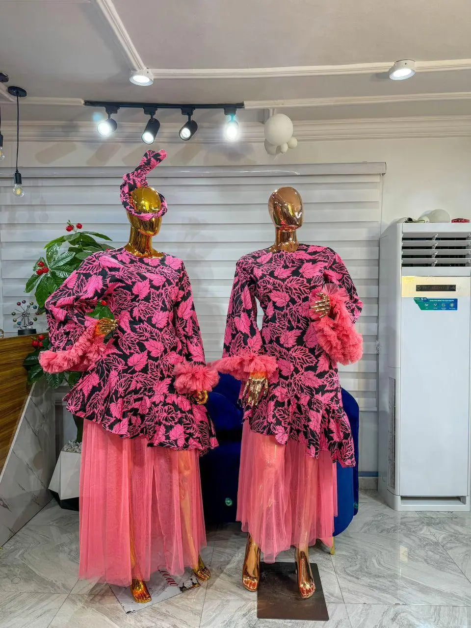 Straight Gown With Organsa Net