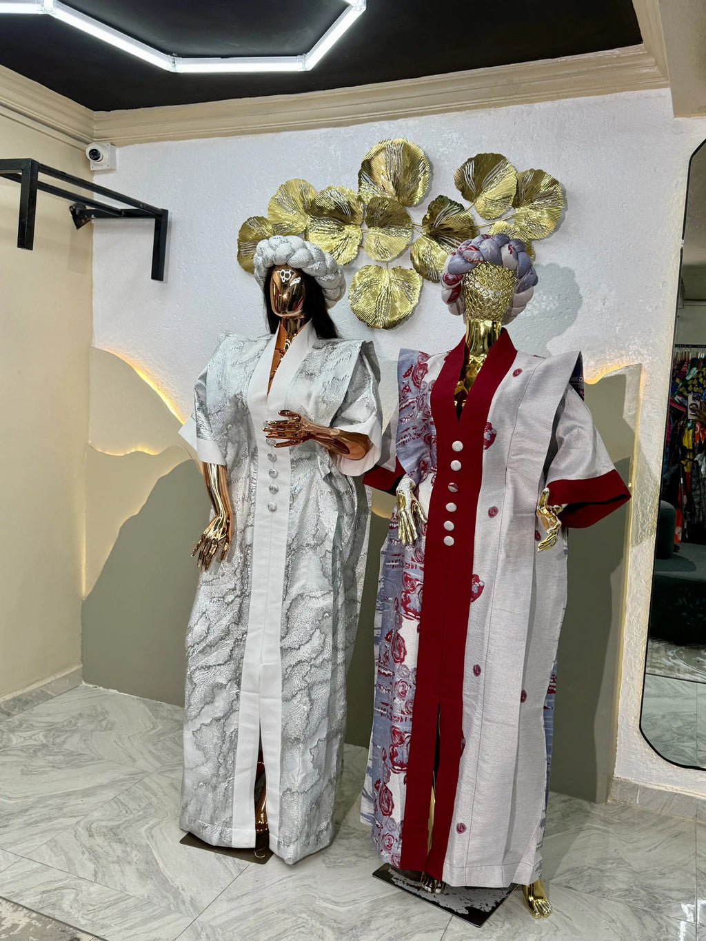 LUXURY DAMASK FREE GOWN